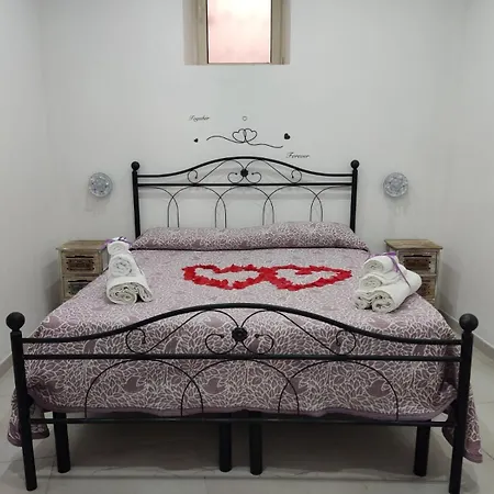 By L&p 1 Apartment