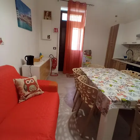 By L&p 1 סירקוזה